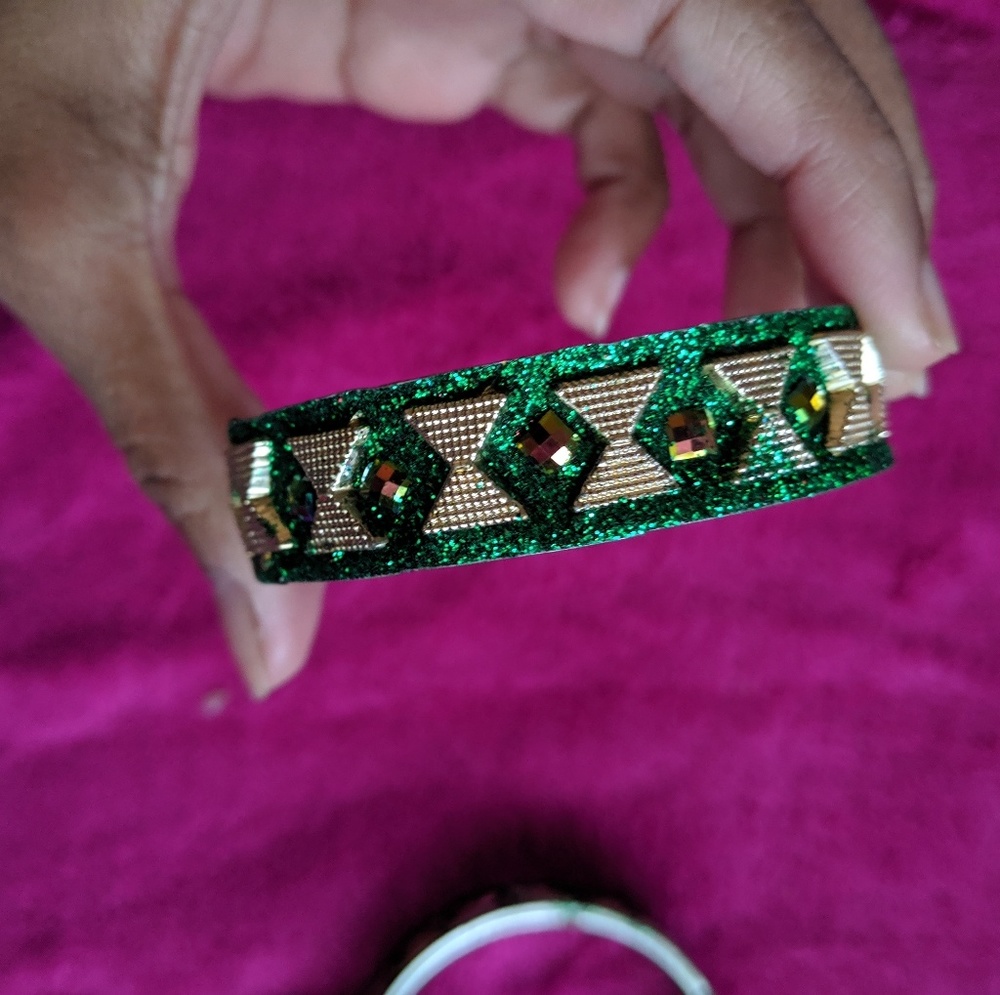 Bracelet - Picture 2 of 3